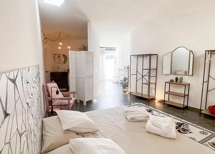 فندق مبيت وإفطار Hotelito Rural Ga7colores Only Adult Montana Blanca